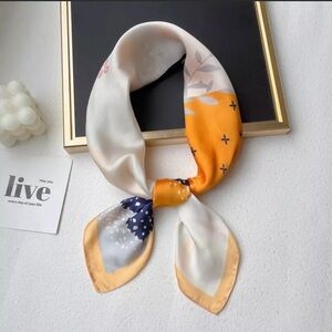 Women's Patterned Neck Scarf in White & Orange